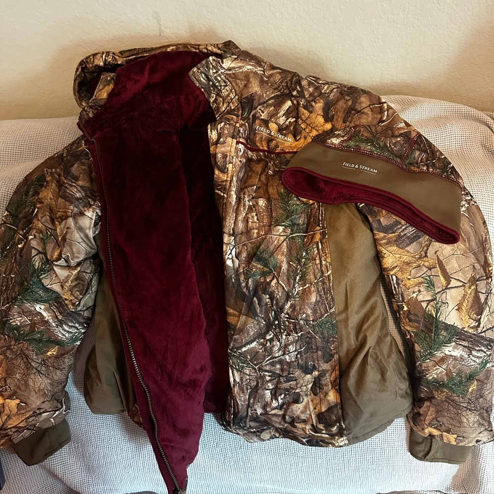 Field and Stream hunting hat and coat and hat